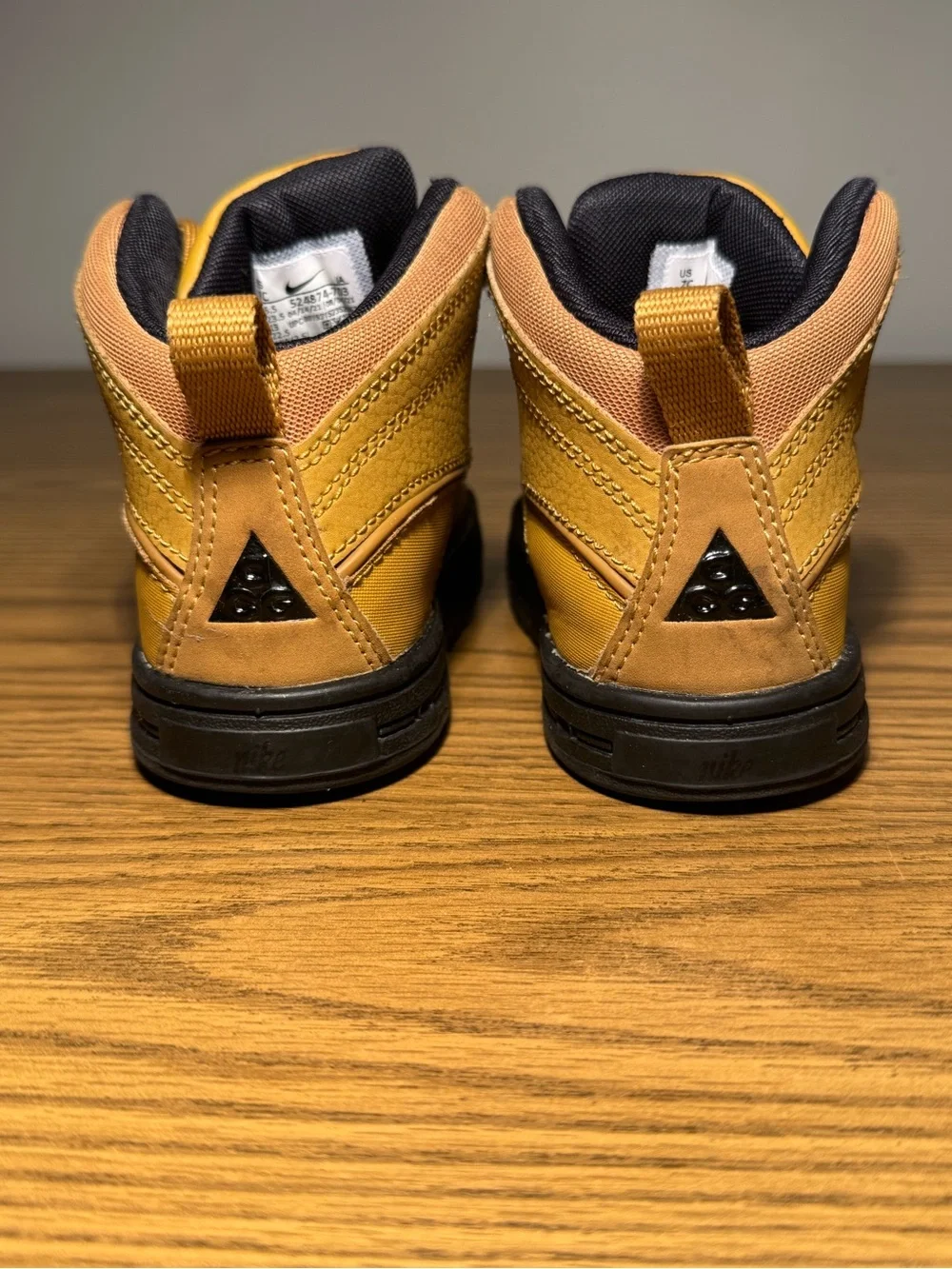 Nike Woodside 2 High TD 'Wheat' 7c   High-Top Sneaked